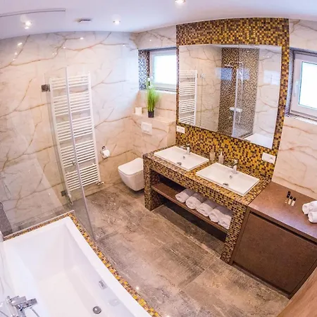 Apartament Penthouse *